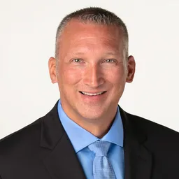 Yrityksen Ryan Bard Real Estate Expert - RE/MAX Results logo